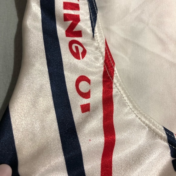 High cut swimsuit medium - Picture 3 of 6